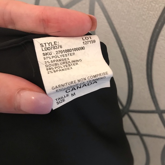 LE CHÂTEAU dress for an event - Picture 4 of 4